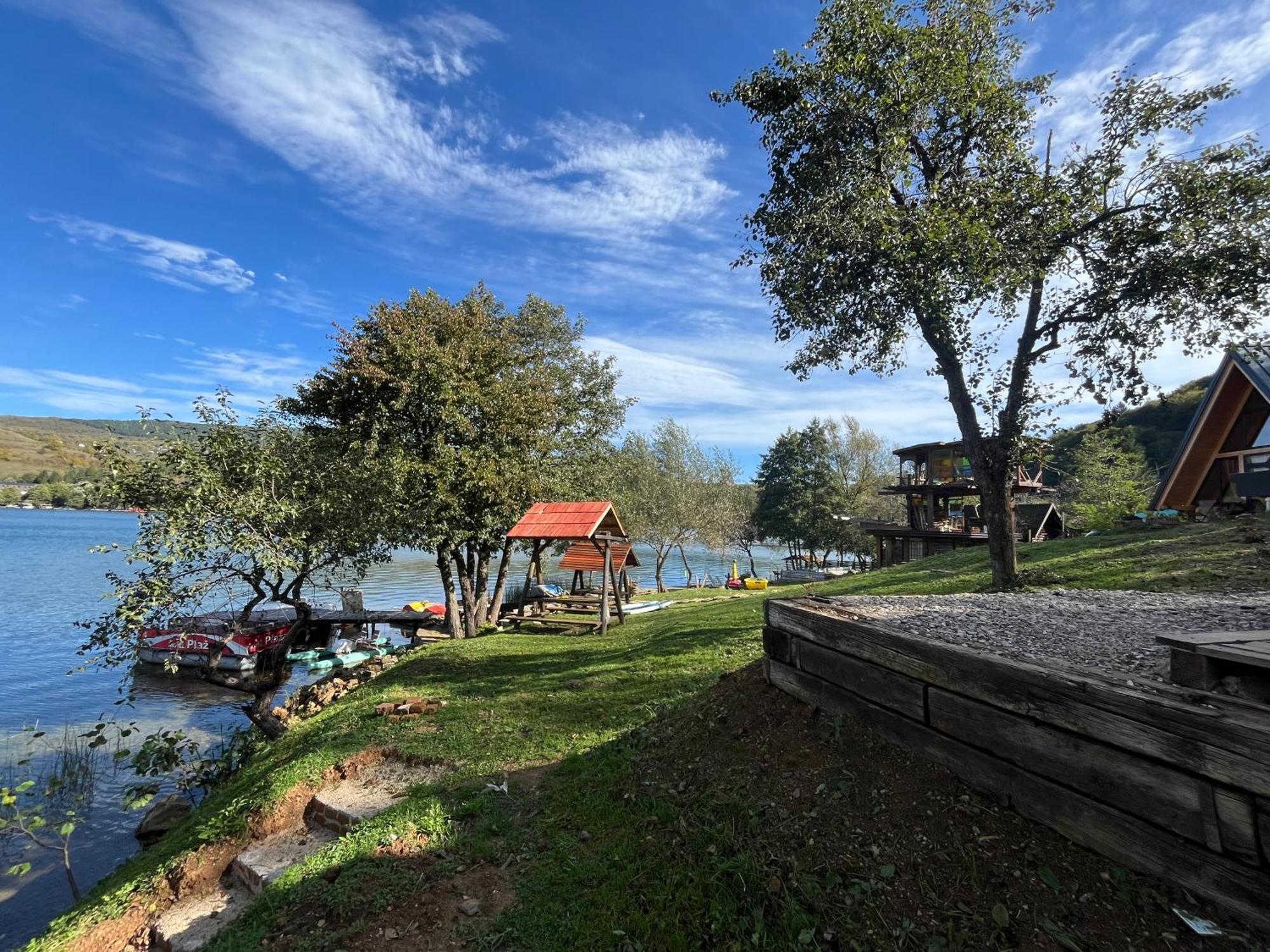 Vikendica - Rajski Poluotok Jajce Esterno foto