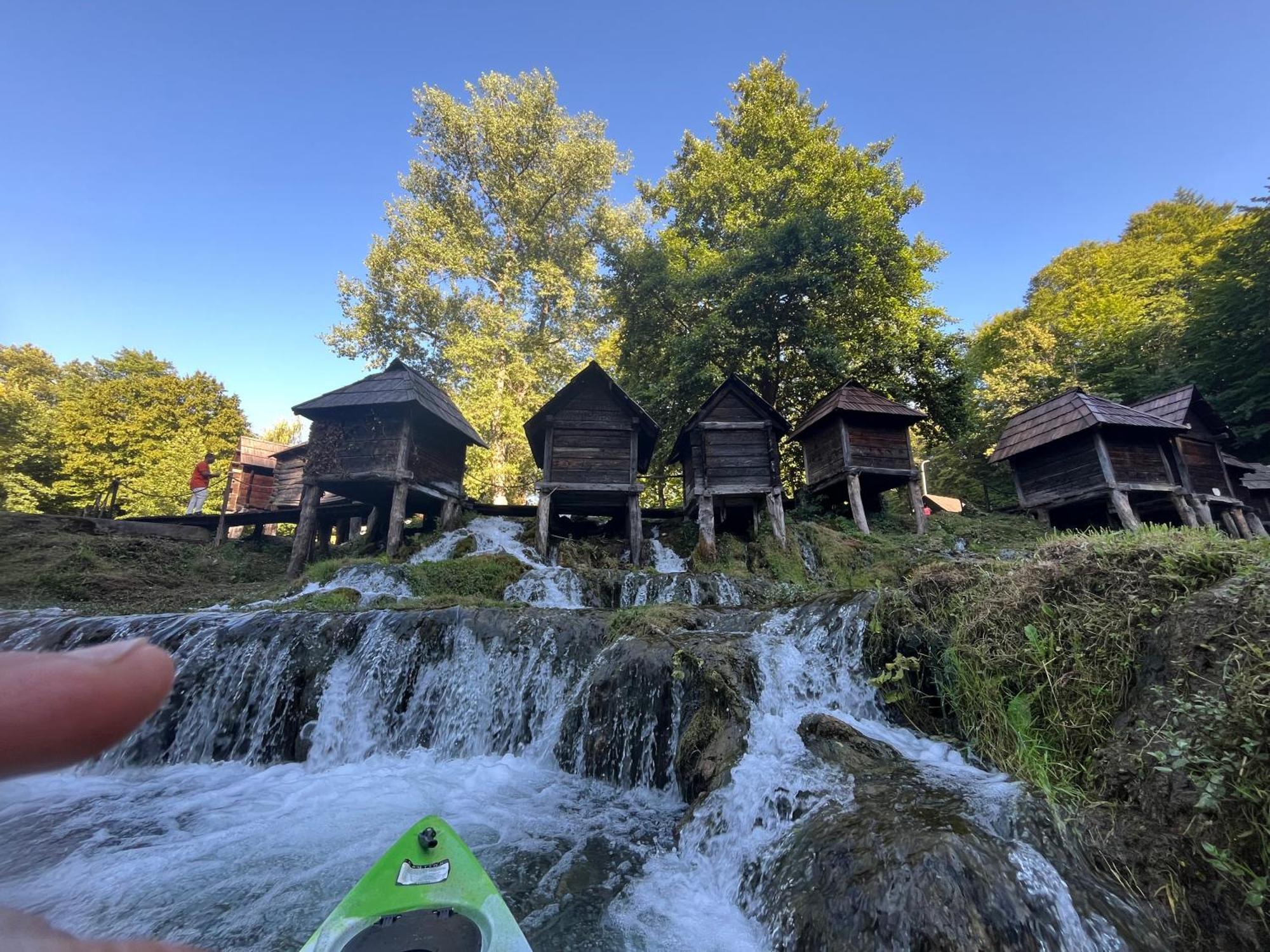 Vikendica - Rajski Poluotok Jajce Esterno foto